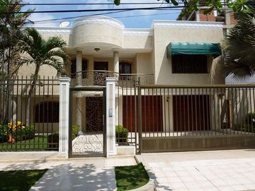 CASA EN VILLA SANTOS ARRIENDO