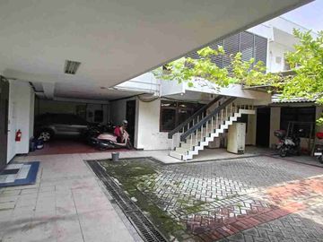 Jual Rumah Usaha @ Raya Darmo - Surabaya Pusat