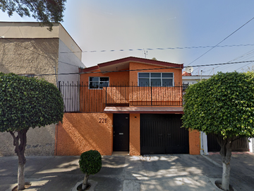 CASA EN NUEVA SANTA MARIA AZCAPOTZALCO