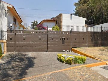 CASA EN VENTA EN LOMAS ESTRELLA 1RA SECC., IZTAPALAPA