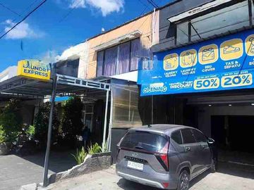 Gedung+usaha laundry aktif 150M2 harga 3,5milyard SIAP JALAN