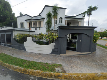 CASA EN REMATE ADJUDICADO EN Cancún | HASTA 50% DE DESCUENTO | GRAN ZONA