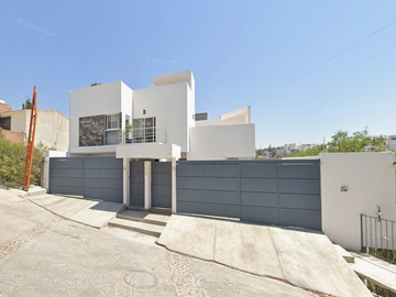 🚨 Casa en REMATE ADJUDICADO desde $660,000 (Debajo del mercado)