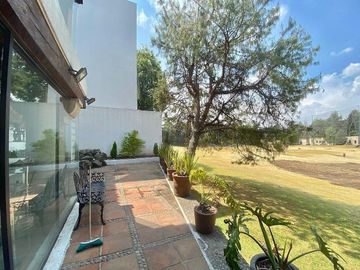 Venta Residencia en Club de Golf los Encinos