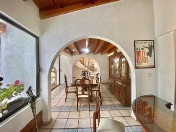 Venta Residencia en Club de Golf los Encinos