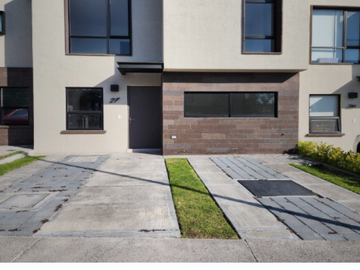 CASA DE ENTREGA INMEDIATA EN Zakia, El Marques, Queretaro