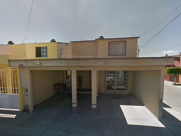 Casa en venta en Salamanca, Col. Soto Innes