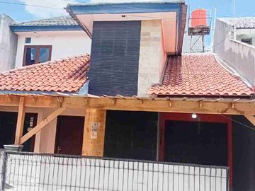 rumah apik keren di sarigaperi jatibening