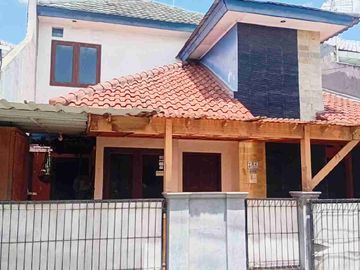 rumah apik keren di sarigaperi jatibening