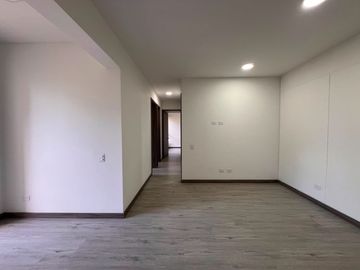 Apartamento en Arriendo en Palmas, El Poblado