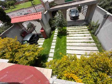 CASA EN RENTA O VENTA EN COYOTEPEC MUY CERCA DE TEPOZTLÁN