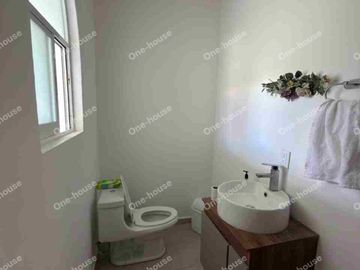 CASA EN RENTA O VENTA EN COYOTEPEC MUY CERCA DE TEPOZTLÁN