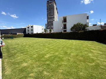 RENTA  HERMOSO DEPARTAMENTO EN TORRE CASIOPEA, FRENTR AL CRIT ANGELOPOLIS