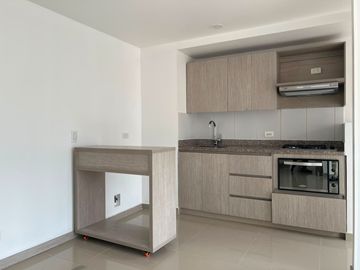Apartamento en arriendo en Las Cometas, Envigado