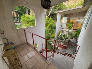 DEPARTAMENTO EN TERCER PISO IDEAL PARA HABITAR, REMODELAR O INVERTIR