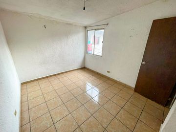 DEPARTAMENTO EN TERCER PISO IDEAL PARA HABITAR, REMODELAR O INVERTIR
