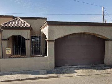 VENTA DE PROPIEDAD EN COLONIA ROMA, MEXICALLI, BAJA CALIFORNIA