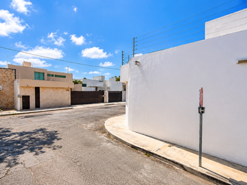 OPORTUNIDAD DE INVERSION INMOBILIARIA, CASA DE RECUPERACION BANCARIA, ALTABRISA, MERIDA