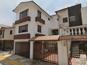 VENTA DE CASA CON 4 RECAMARAS, PASEO DE TULLERÍAS, LOMAS VERDES 3RA SECCIÓN, NAUCALPAN DE JUÁREZ, ESTADO DE MÉXICO, MÉXICO