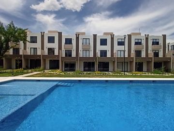 Casa en venta ideal para Familias en Fraccionamiento con Seguridad