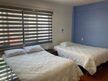 CASA EN IXTAPALUCA, MUY AMPLIA, ACABADOS DE LUJO, CUENTA CON TODOS LOS SERVICIOS Y AMENIDADES.