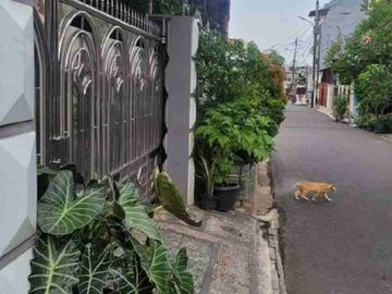 rumah siap huni di rawa selatan johar baru jakarta pusat