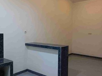 rumah minimalis bangunan baru tengah kota Serang