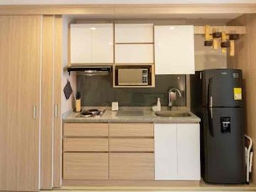 se vende apartaestudio en la avenida centenario