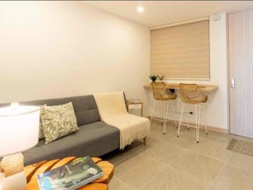 se vende apartaestudio en la avenida centenario