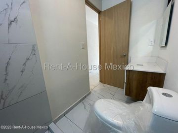 Departamento en Venta en Tlalnepantla, San Lucas Tepetlacalco CMB 26-3025.