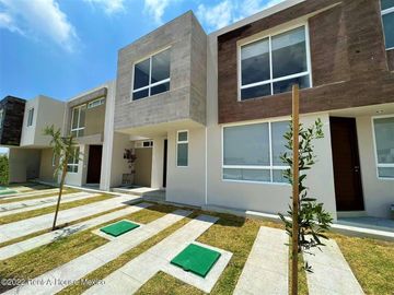 VENTA CASA ZAKIA NUEVA, 3 RECAMARAS, 3 BAÑOS