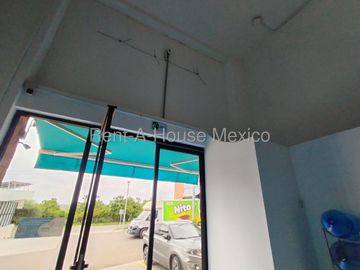 Local Comercial en Venta – Zona de Alta Plusvalía, Juriquilla, Querétaro