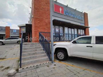 Local Comercial en Venta – Zona de Alta Plusvalía, Juriquilla, Querétaro