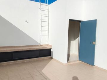 ¡RESIDENCIA EN VENTA EN VILLAMAGNA!