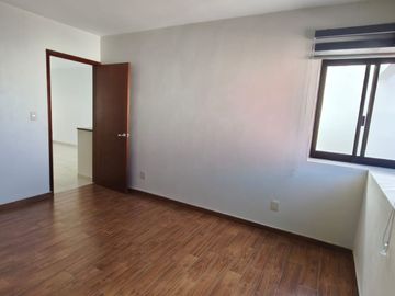 ¡RESIDENCIA EN VENTA EN VILLAMAGNA!
