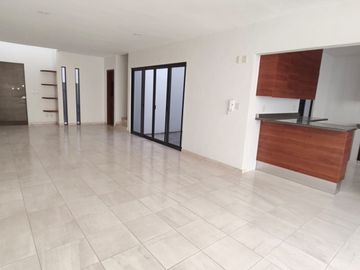 ¡RESIDENCIA EN VENTA EN VILLAMAGNA!