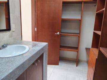 ¡RESIDENCIA EN VENTA EN VILLAMAGNA!