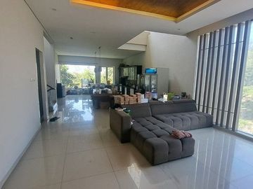 Peluang Bisnis Ruko Luas di Gejayan Visibilitas Maksimal, Caturtunggal, Depok, Selman.