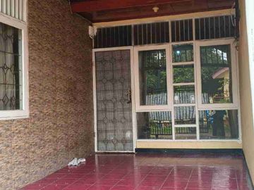 rumah tingkat di taman harapan baru bekasi