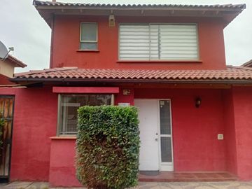 CASA EN  CONDOMINIO CIUDAD DE LOS VALLES  SIN  PAGO COMISION