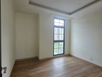 Rumah Mewah Harga Terjangkau Dijual Di Cluster Louise, Gading Serpong
