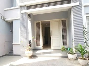 BAGUS POL RUMAH PREMIUM RAWAMANGUN — 5 MENIT KE KELAPA GADING, DEKAT LRT!