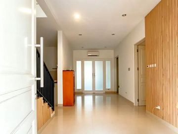 BAGUS POL RUMAH PREMIUM RAWAMANGUN — 5 MENIT KE KELAPA GADING, DEKAT LRT!