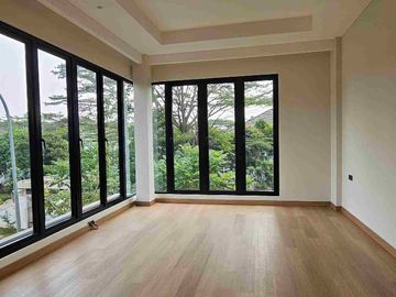 dijual brandnew house di foresta bsd posisi hoek premiu,jarang ada