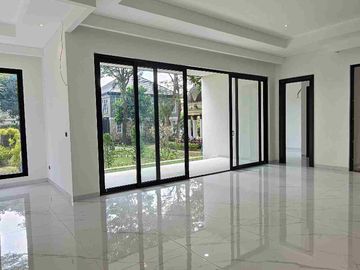 dijual brandnew house di foresta bsd posisi hoek premiu,jarang ada