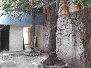 RENTA DE CASA EN LAS ARBOLEDAS