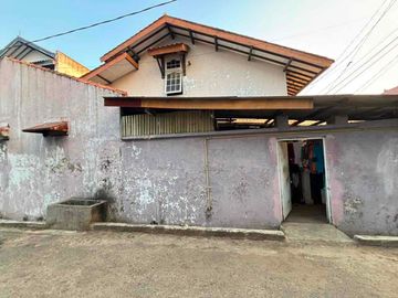 DIJUAL – Rumah 2 Lantai Semi Furnished LT 225 m² di Komplek Stadion Bima, Kedawung, Cirebon