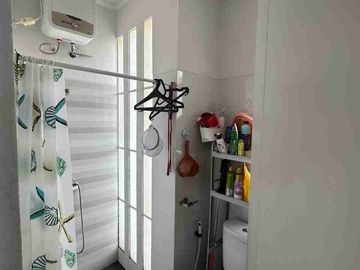Rumah 2 Lantai Full Furnished, Sudah Renovasi, Lokasi Strategis & Elite di Cluster Atlanta Village, Gading Serpong, tangerang, banten