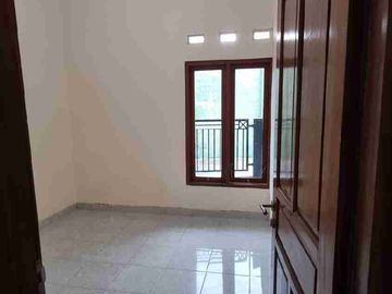 Rumah Cantik Siap Huni di Kampung Ambarukmo - Ls