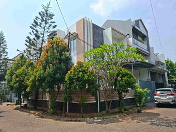 Dijual Rumah Citra Garden 2 ex, 12x12, 144 m2, 2 lt, 3+1 kt, 3+1 km, shm, hdp taman